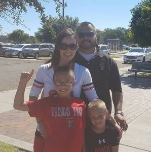 Meet your Posher, Micah